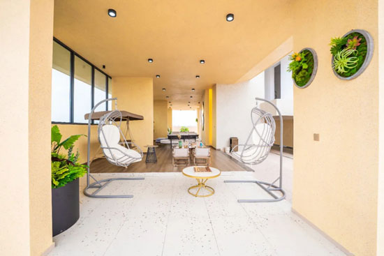 1714982543929769.jpg 9.jpg